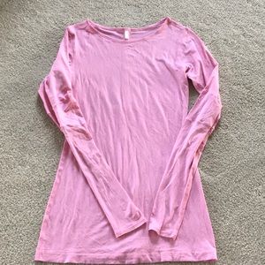 Lululemon pink long sleeved T shirt